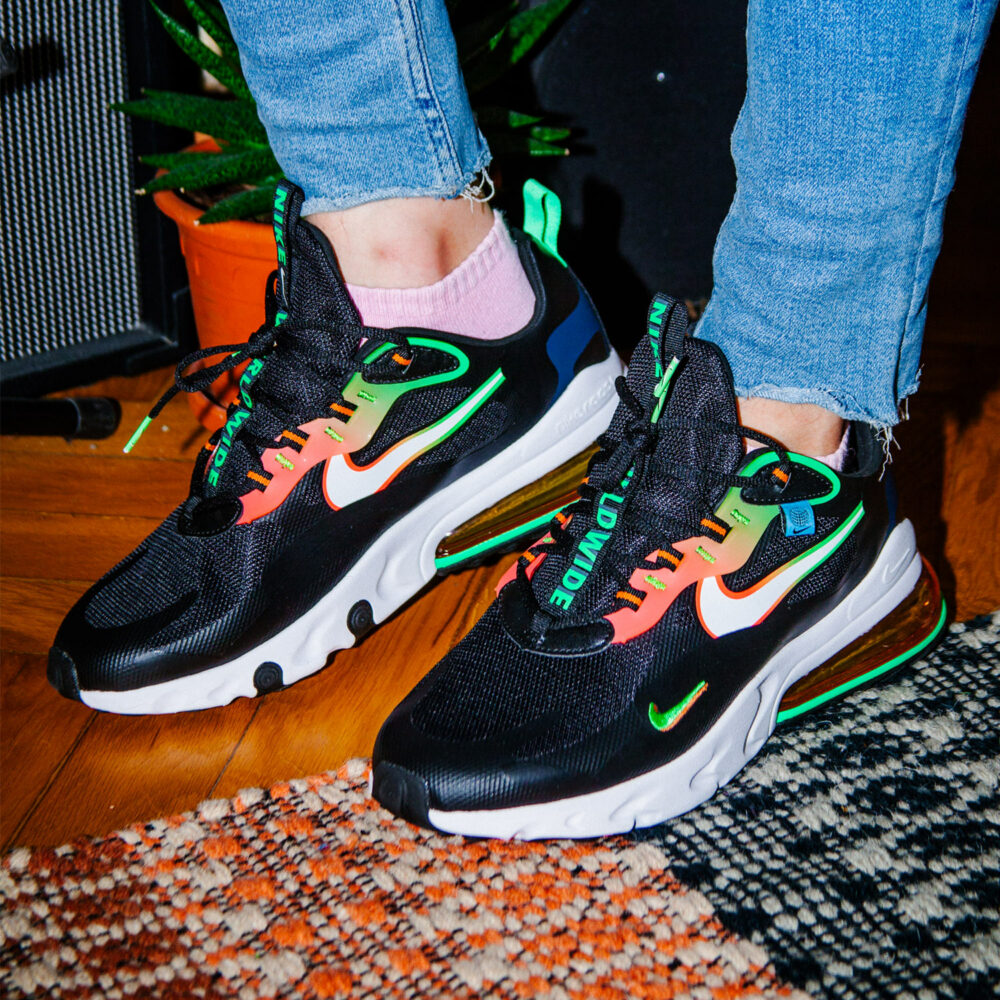 Nike Air Max 270 React Worldwide black 150 Euro