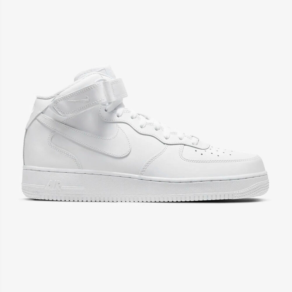 Nike Air Force 1 07 Mid white 105 euro