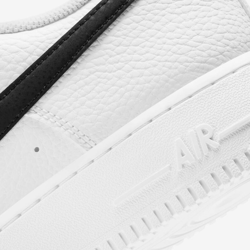 Nike Air Force 1 '07 Low White/Black Pebbled Leather